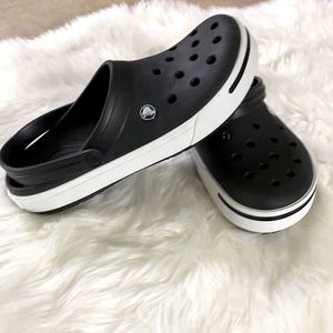 Crocs sandal size 11 for men